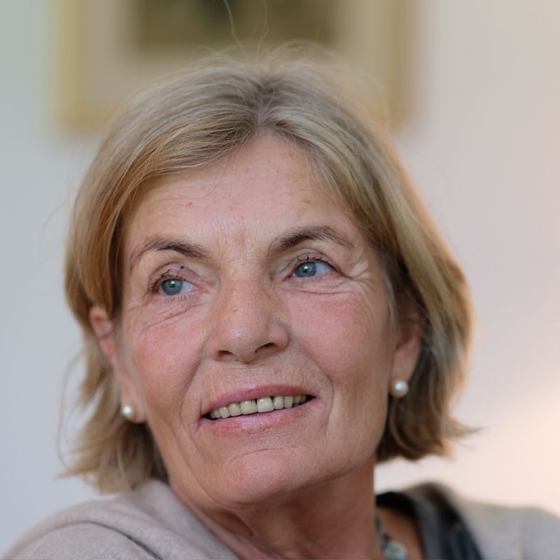 Ann Niedeggen, Le Mas Bleu Vermietung von Ferienwohnungen Balbiac in der  Ardèche
